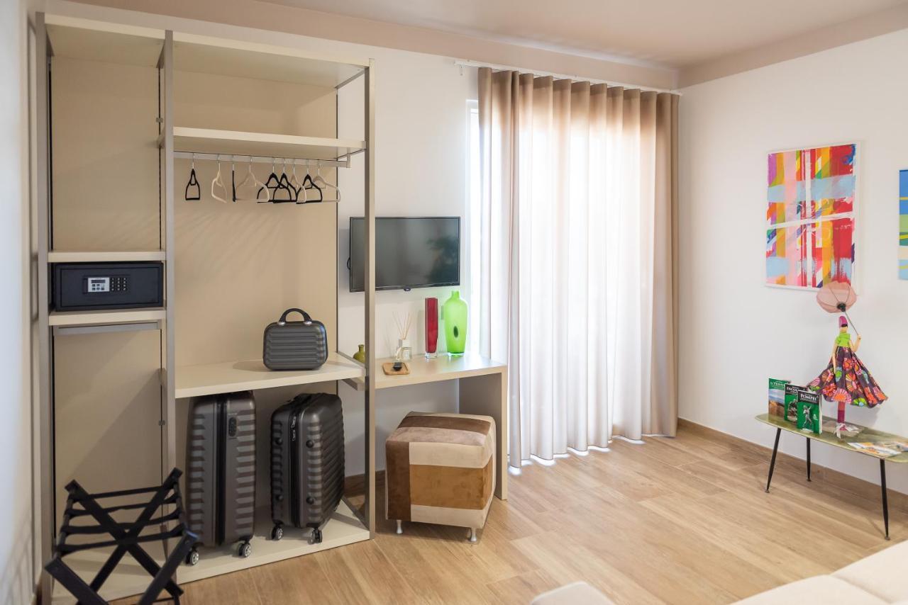 Vemaga Luxury Stay - Pompei City Center מראה חיצוני תמונה
